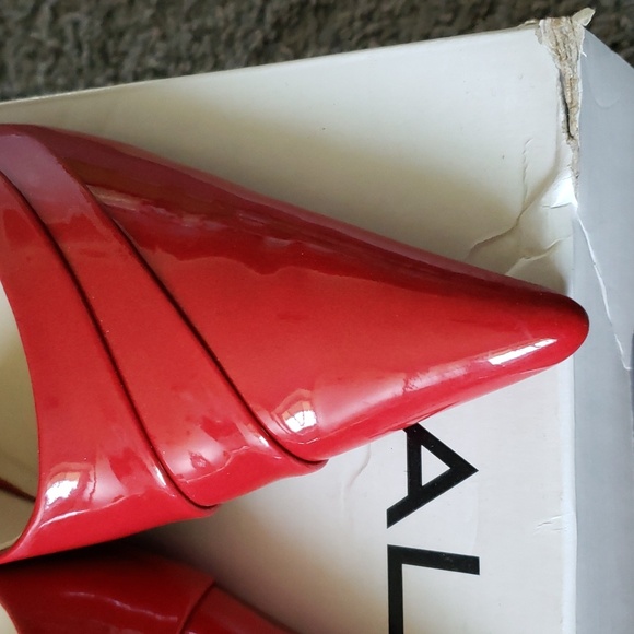 Womens Aldo Red Heels 👠 Size 40 US Size 9.5/10 - Picture 3 of 16